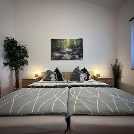 Mit Galerie - Hunde Willkommen Falkenstein (Upper Palatinate)